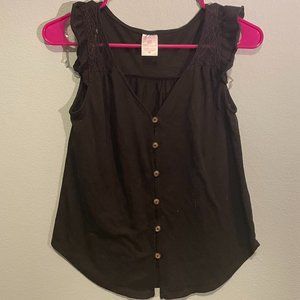 No Boundaries Button-Down Tank